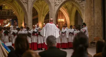 Cathedral Choir sing at a Carol Service