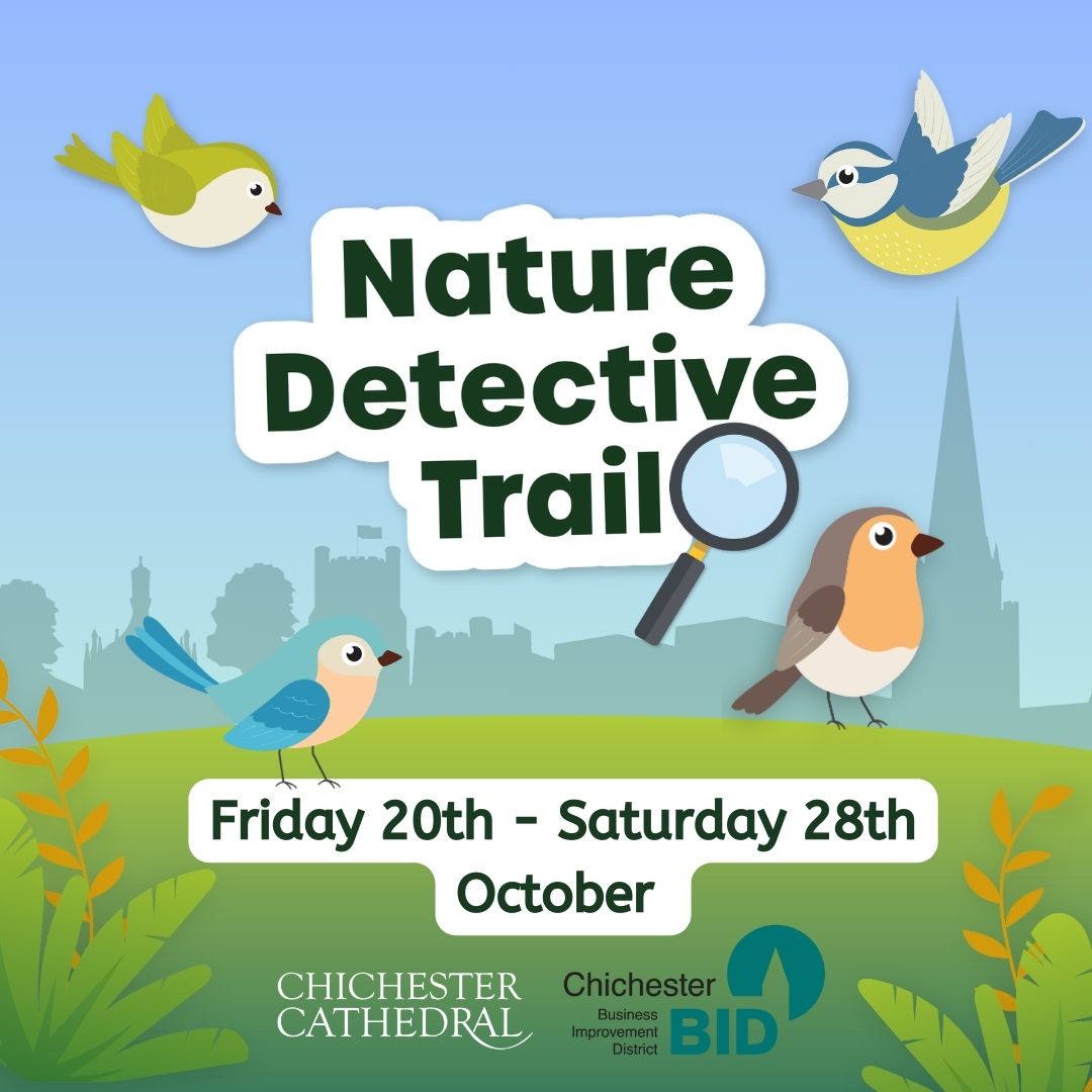 Logo of the nature trail, with small blue birds