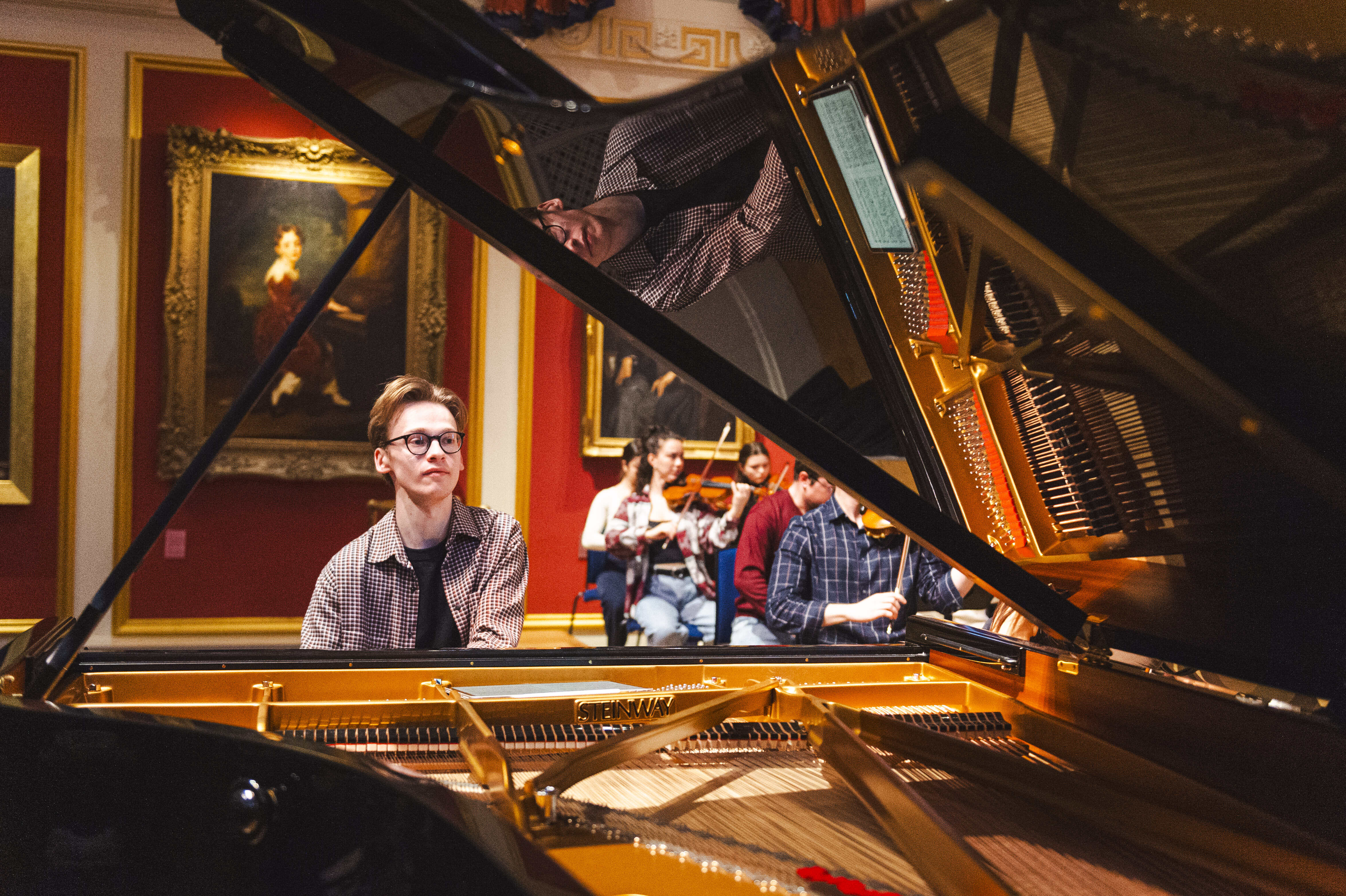 Lunchtime Concert: Kasparas Mikužis, piano | Chichester Cathedral