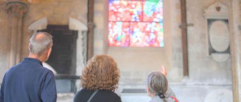 Daily guided tours