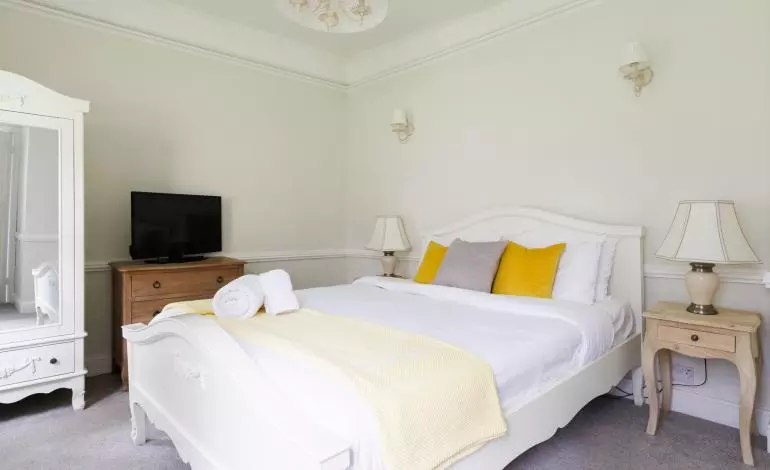 Double bedroom